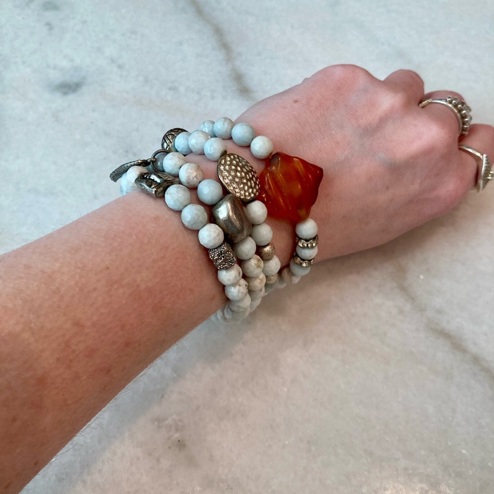 🔸NWT🔸 Light Blue Faceted Agate Gemstone Beaded Bracelet Set